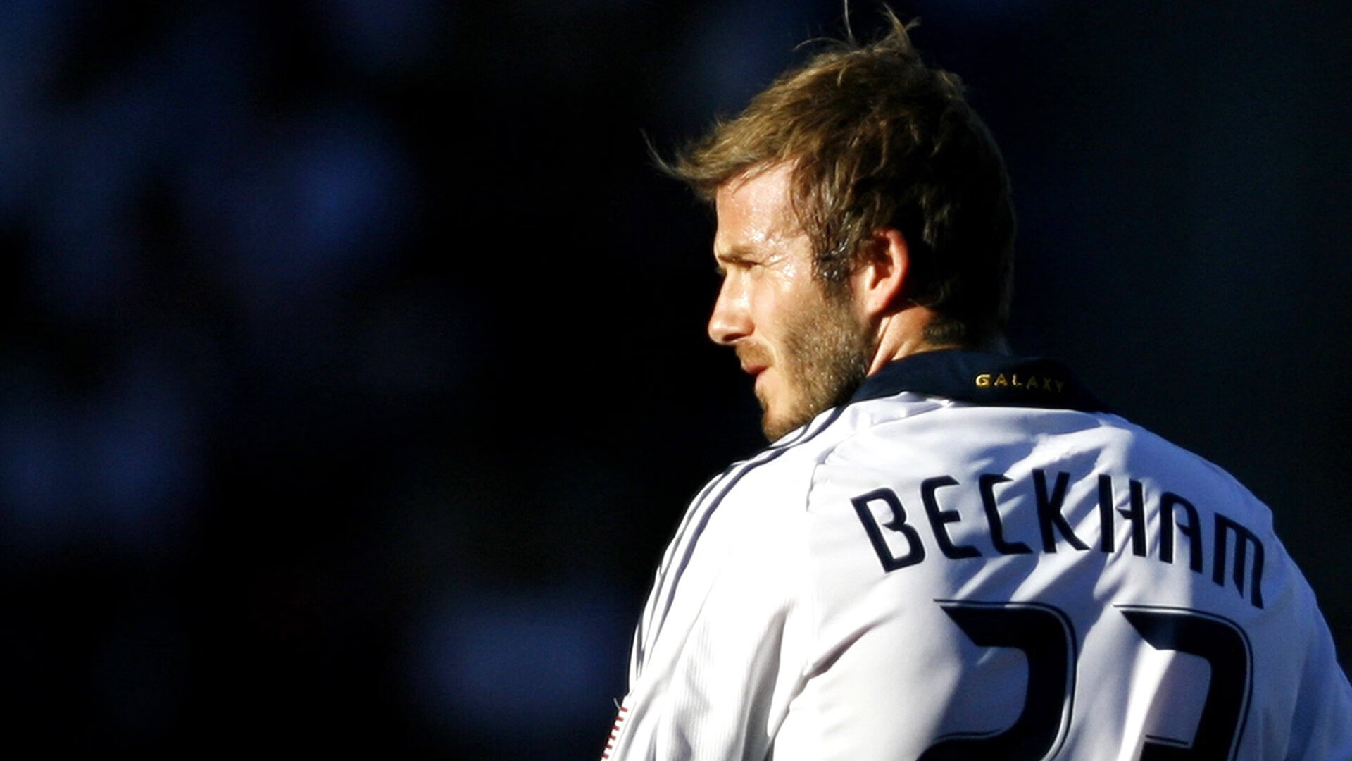 球迷电台：全民投票选出“年度最感人瞬间”，中国球迷投票全明星